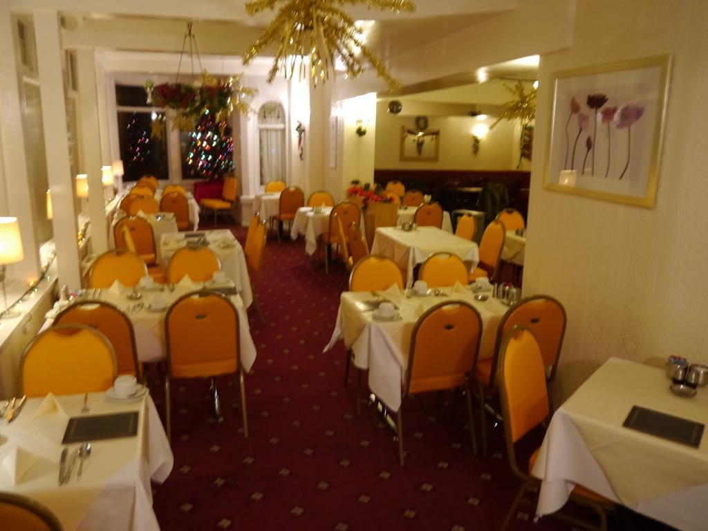The Colwyn Hotel - Near Pleasure Beach Μπλάκπουλ Εξωτερικό φωτογραφία