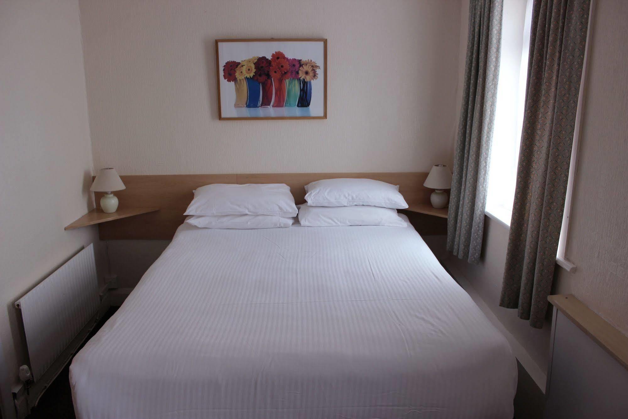 The Colwyn Hotel - Near Pleasure Beach Μπλάκπουλ Εξωτερικό φωτογραφία