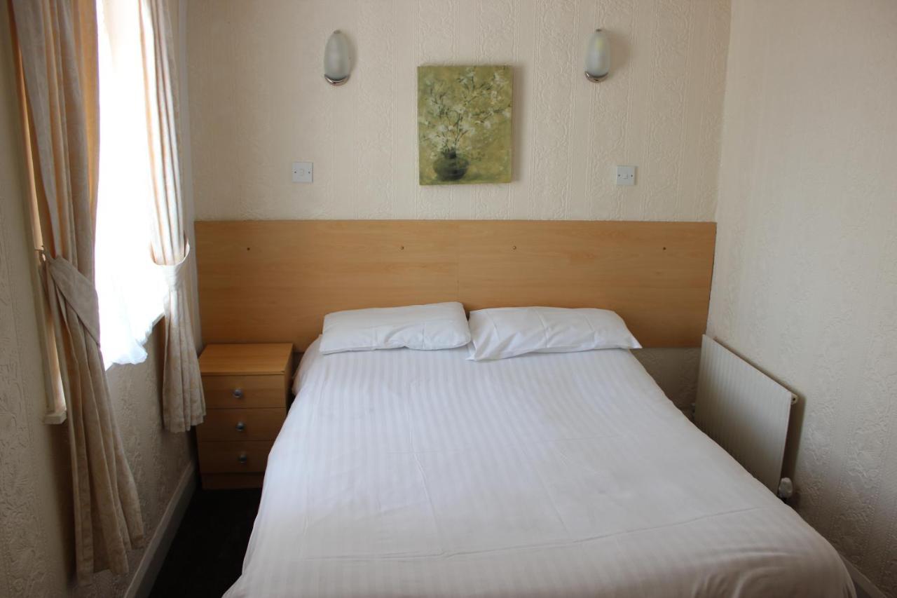 The Colwyn Hotel - Near Pleasure Beach Μπλάκπουλ Εξωτερικό φωτογραφία